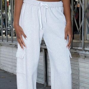 Brandy Melville Great Cargo Sweatpants